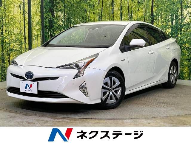 TOYOTA PRIUS 2016