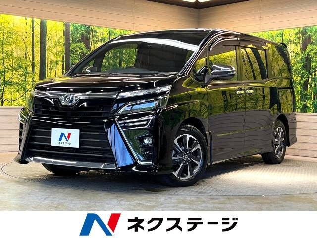 TOYOTA VOXY 2018