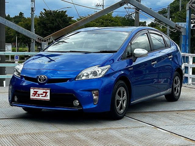 TOYOTA PRIUS 2013