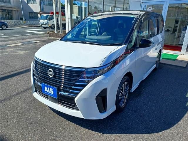 NISSAN SERENA  WG 2023