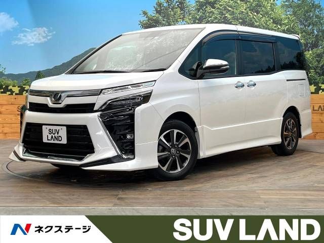 TOYOTA VOXY 2019