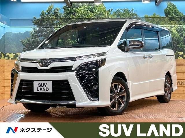 TOYOTA VOXY 2021