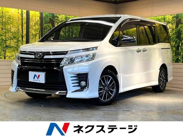 TOYOTA VOXY 2015