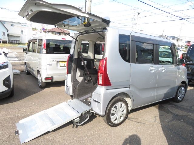 DAIHATSU TANTO 2019