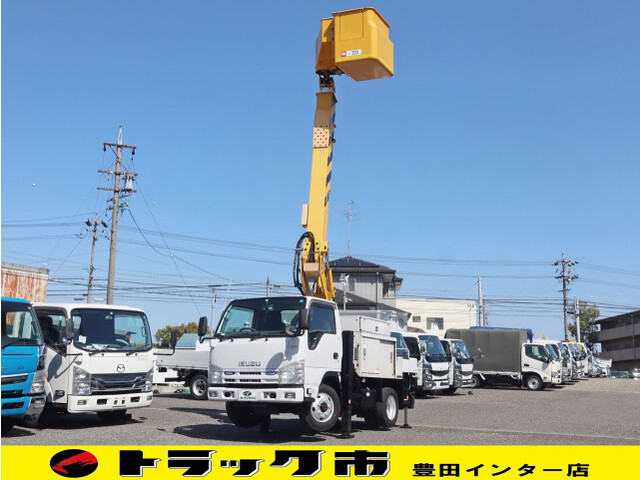 MITSUBISHI CANTER 2014