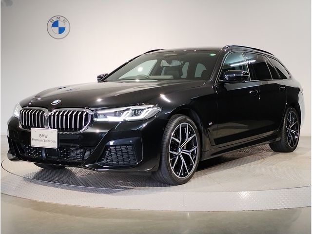 BMW 5series TOURING 2021