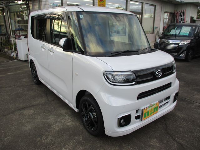 DAIHATSU TANTO 2024