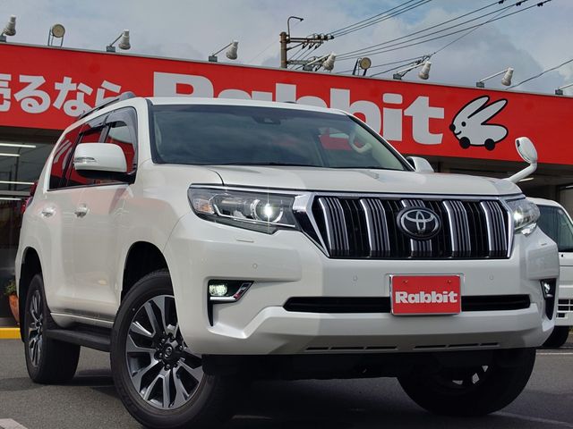 TOYOTA LANDCRUISER PRADO 2022