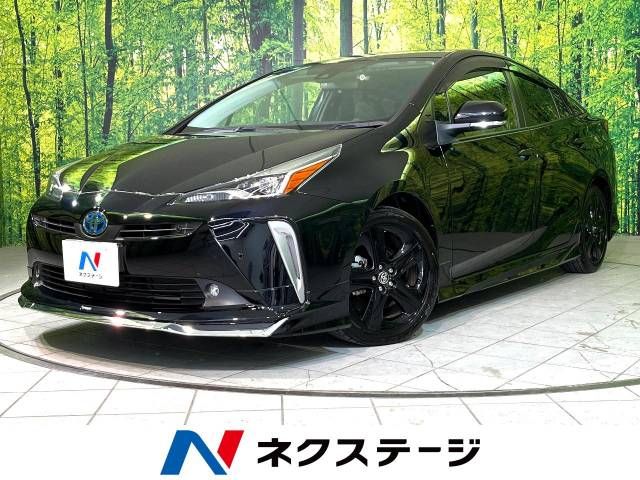 TOYOTA PRIUS 2021