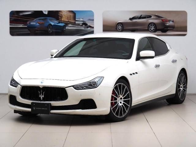 MASERATI GHIBLI Sedan 2015