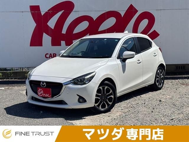 MAZDA DEMIO 2016