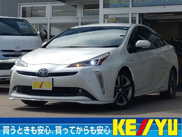 TOYOTA PRIUS 2019