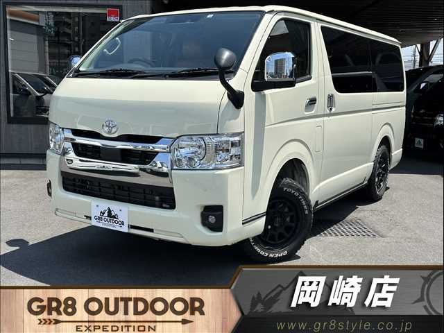 TOYOTA HIACE van 4WD 2023