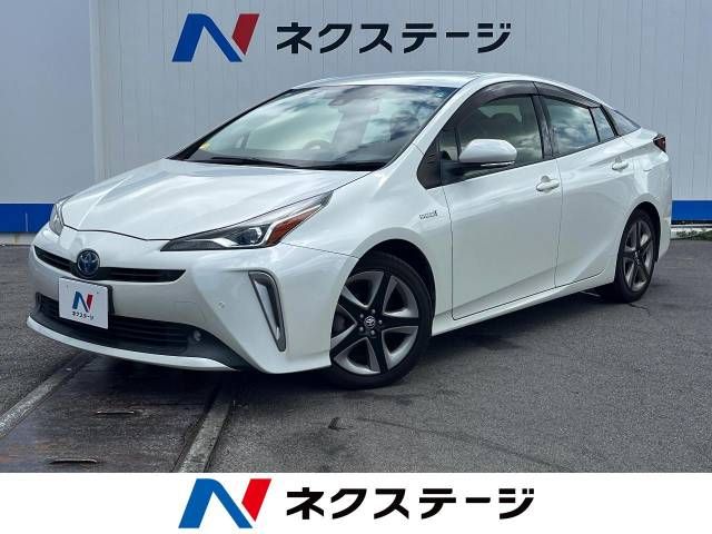 TOYOTA PRIUS 2019