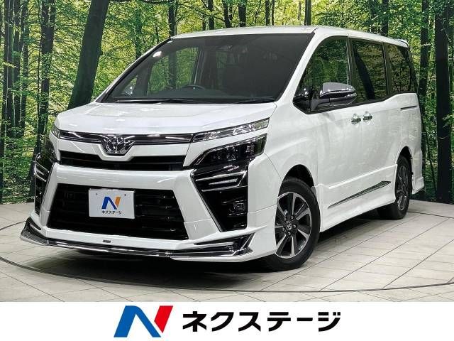 TOYOTA VOXY 2021