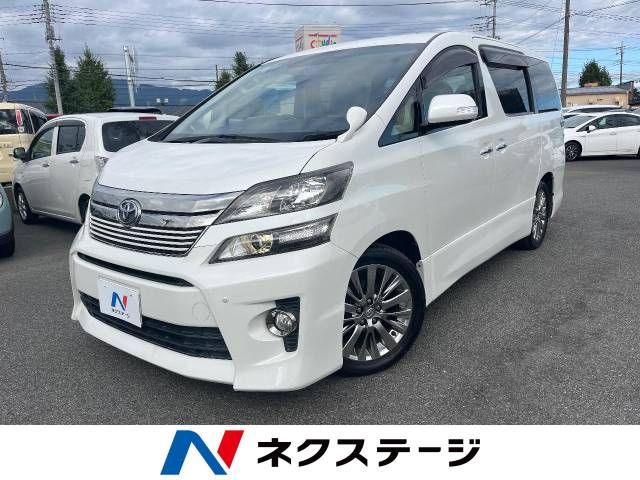 TOYOTA VELLFIRE 2013