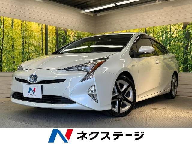 TOYOTA PRIUS 2016