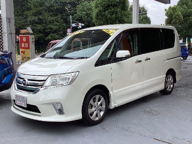 NISSAN SERENA  WG 2011