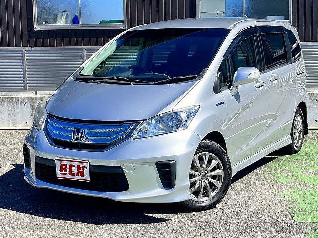 HONDA FREED HYBRID 2013