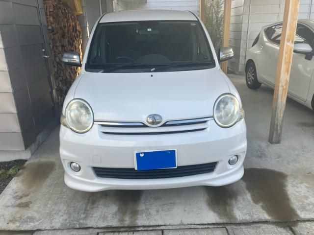 TOYOTA SIENTA 2008