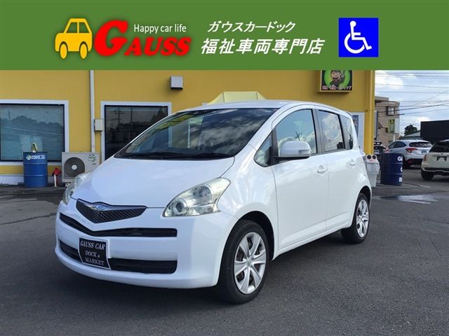 TOYOTA RACTIS 2010