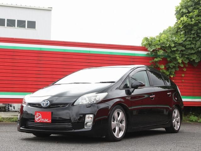 TOYOTA PRIUS 2010