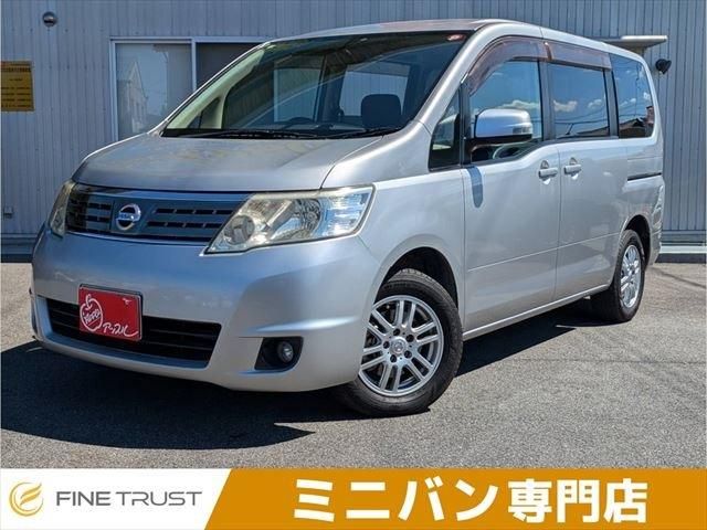 NISSAN SERENA  WG 2010