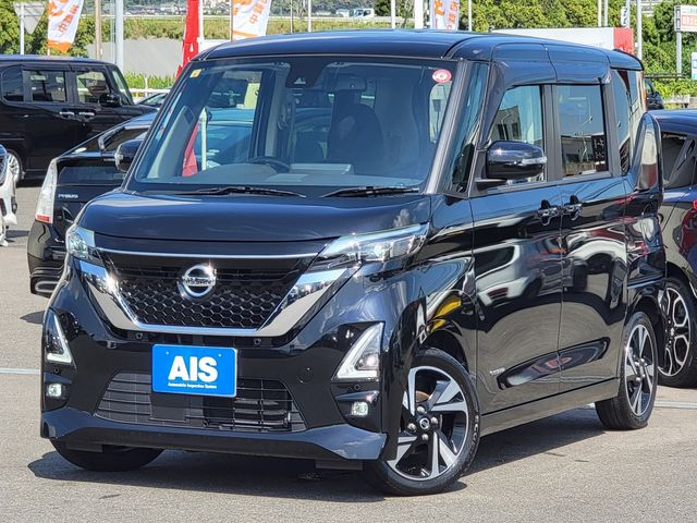 NISSAN ROOX 2020