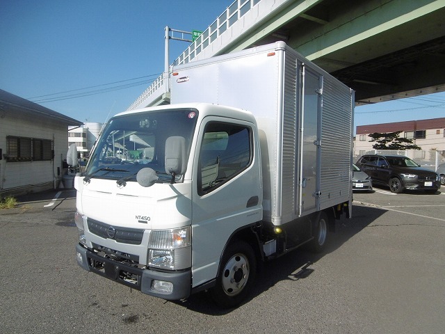 ISUZU ELF 2022