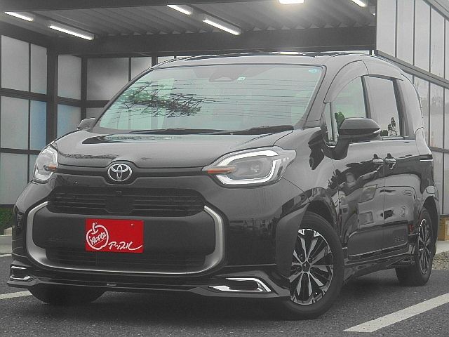 TOYOTA SIENTA 2022