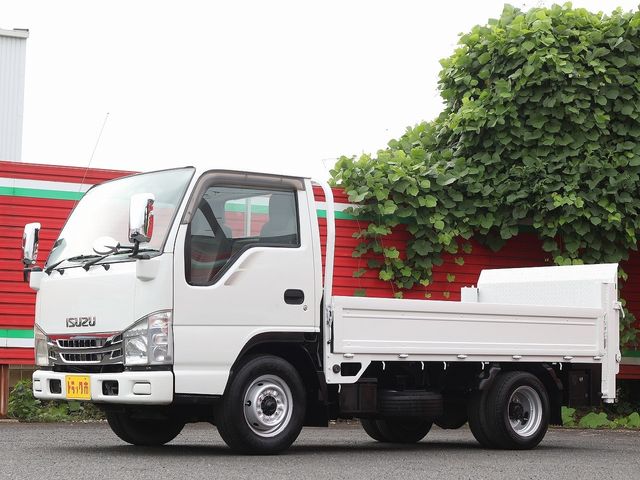 ISUZU ELF 2008