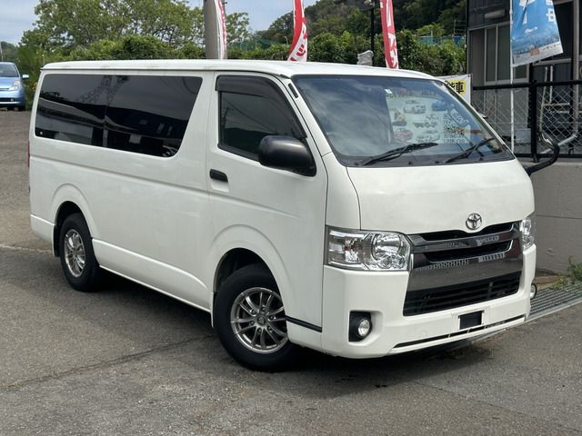 TOYOTA HIACE van 2WD 2014