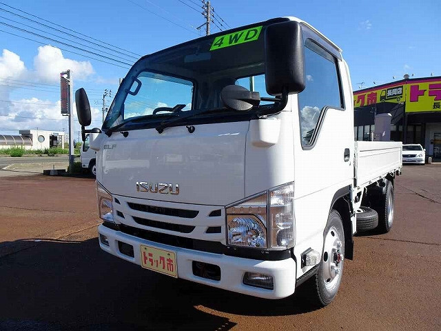 Isuzu ELF 2016