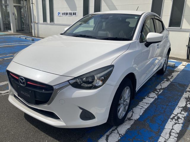 MAZDA DEMIO 4WD 2015