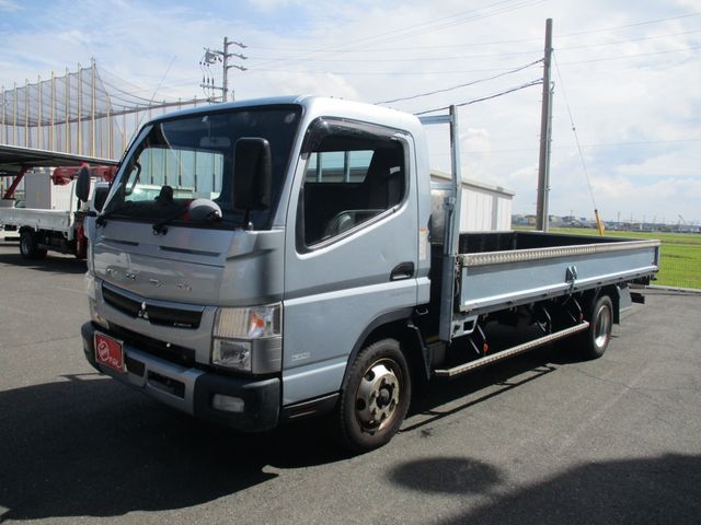 MITSUBISHI CANTER 2019