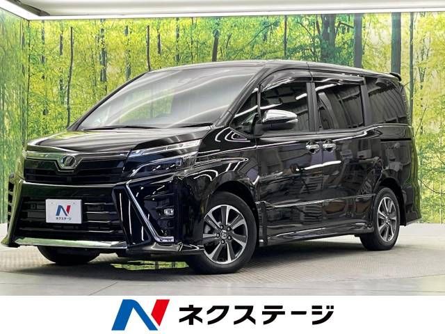 TOYOTA VOXY 2019