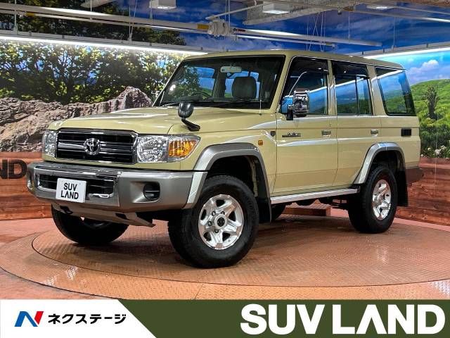 TOYOTA LANDCRUISER van 2015