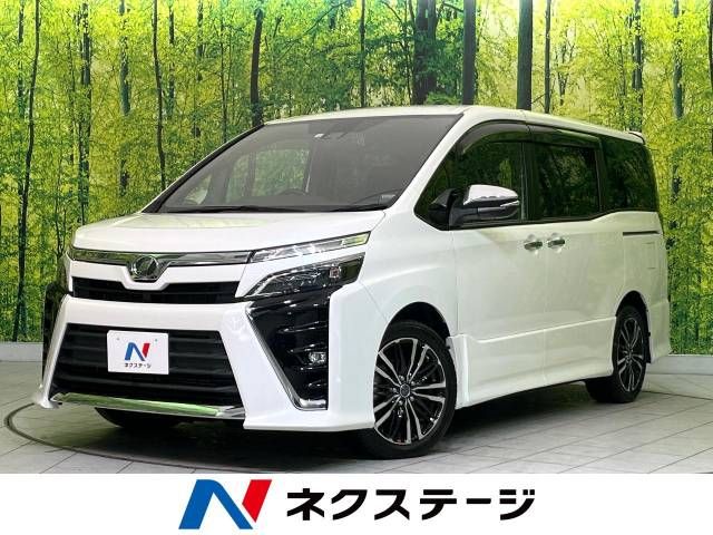 TOYOTA VOXY 2018