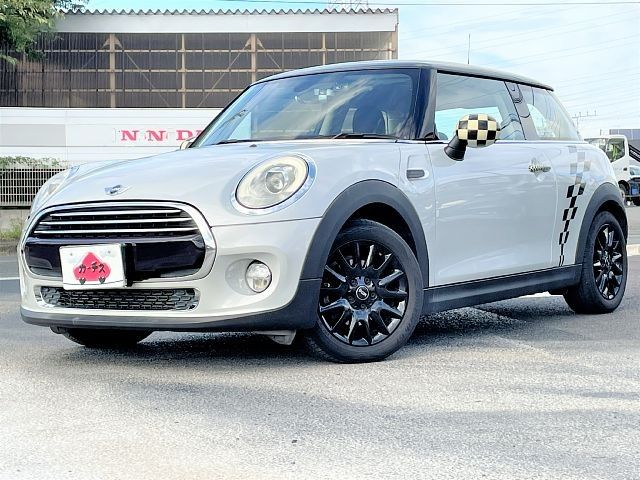 BMW MINI COOPER D 2017