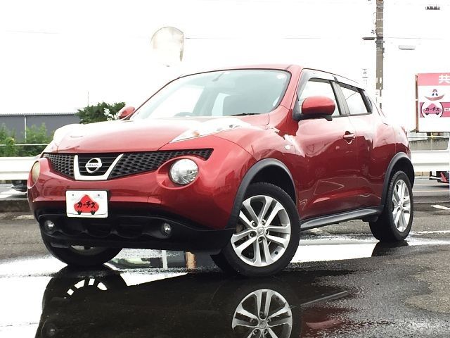 NISSAN JUKE 2010