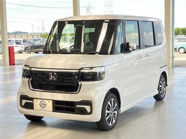 HONDA N BOX CUSTOM 2024