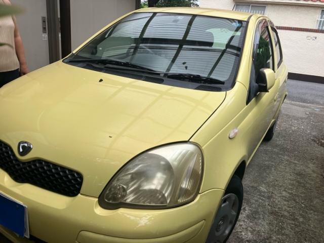 TOYOTA VITZ 2003