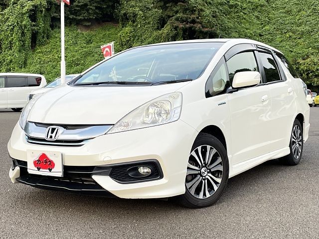 HONDA FIT SHUTTLE HYBRID 2013