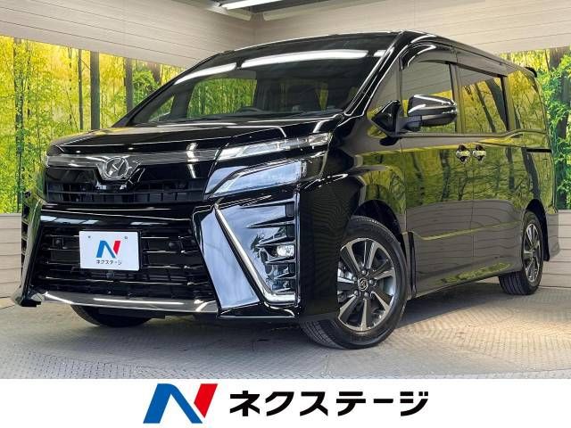 TOYOTA VOXY 2019