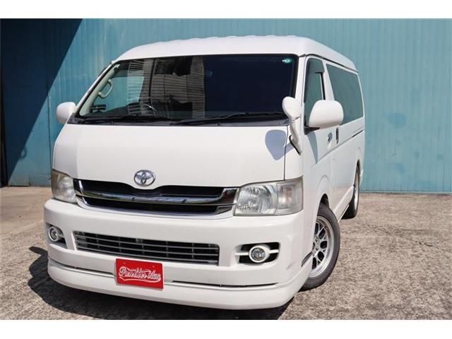 TOYOTA HIACE wagon 2010