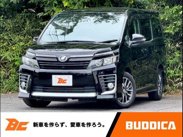 TOYOTA VOXY 2015