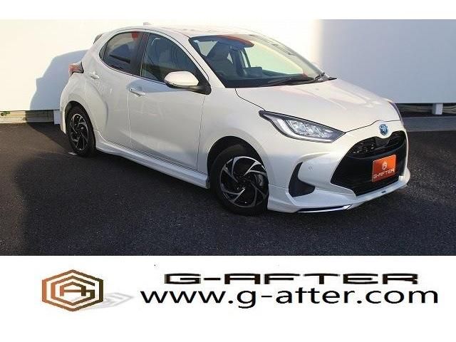 TOYOTA YARIS HYBRID 2020