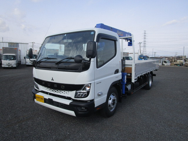 Mitsubishi CANTER 2023