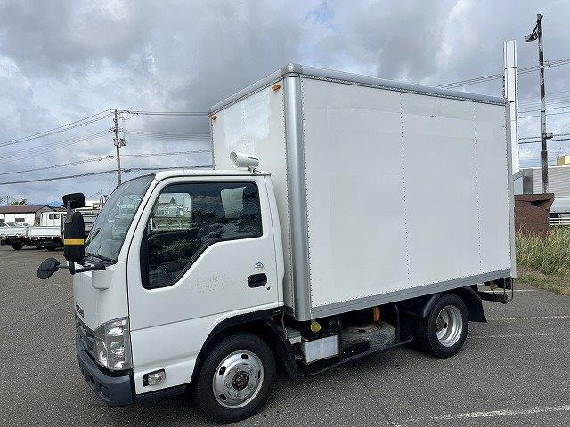 Isuzu ELF 2009