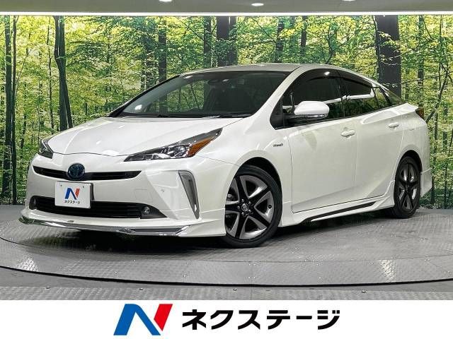 TOYOTA PRIUS 2019